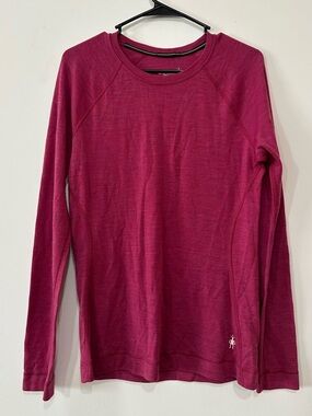 Smartwool Women's Merino 250 long-sleeve crew thermal shirt in Berry, Large
